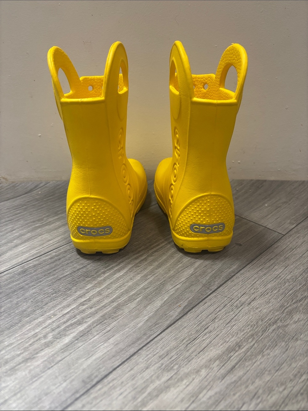 CROCS Kids Bright Yellow Pull-Handle Rain Boots - Picture 2 of 4